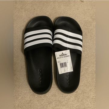 Adidas  - Pantoufles et gougounes (Blanc, Noir)