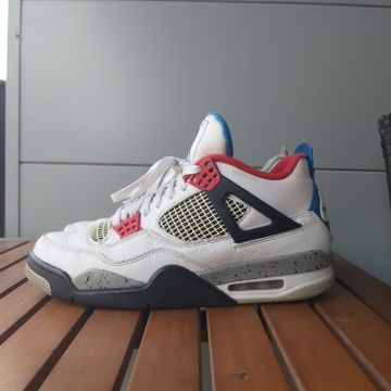 Jordan - Sneakers (White, Black, Blue, Red)