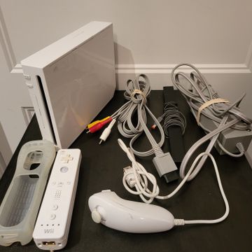 Nintendo - Gaming consoles (White)