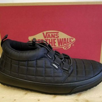 Vans - Sneakers (Black)
