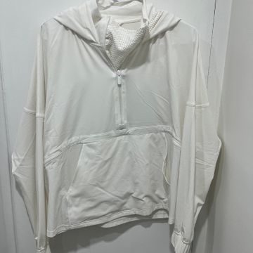 Lululemon - Outwear (White)