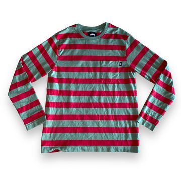 Stussy - Tops & T-shirts (Green, Red)