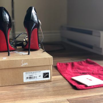Louboutin  - High heels (Black)