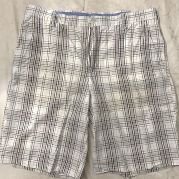 IZOD - Shorts chino (Blanc, Vert)