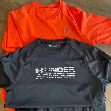 Under Armour - Short sleeved T-shirts (Black, Orange)