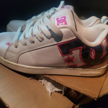 Dc - Sneakers (White, Pink)