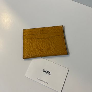 Coach - Key & card holders (Yellow)