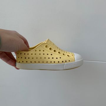 Native - Sneakers (Yellow)