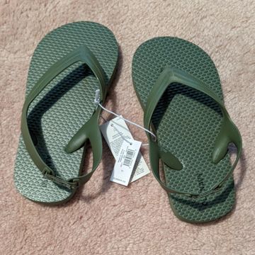 Old Navy - Sandals & Flip-flops (Green)