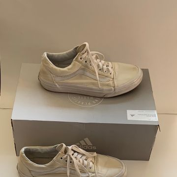 Vans - Sneakers (White, Beige)