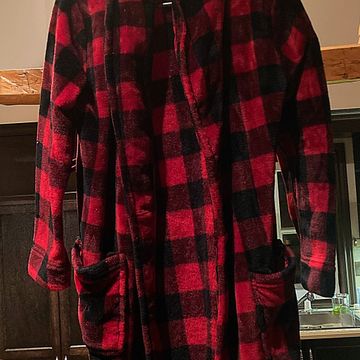 Sears - Dressing gowns (Black, Red)