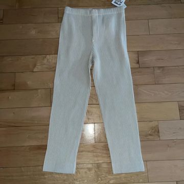 Issey Miyake - Tailored pants (Beige)
