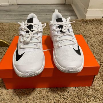 Nike  - Chaussures formelles (Blanc)