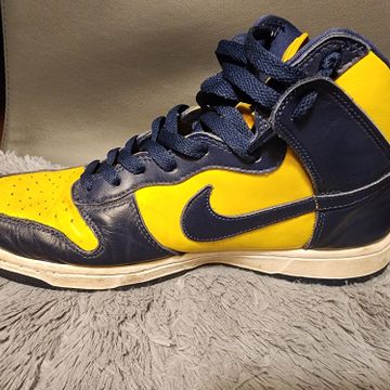 Nike - Trainers (Blue, Yellow)