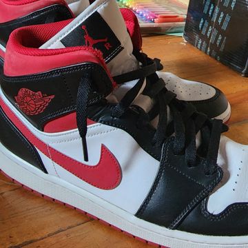 Jordan 1 sale gym red 10.5