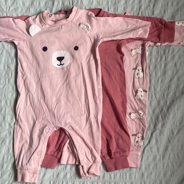 H&M  - Pyjamas, dormeuses pour bébé