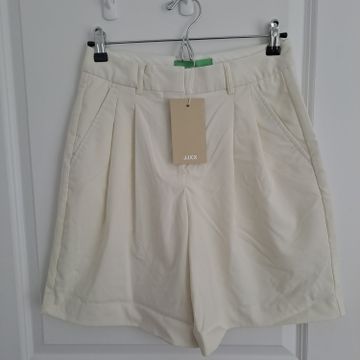 Jack & Jones Girls - High-waisted shorts (White)