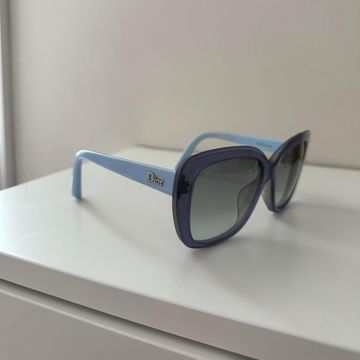 Dior - Sunglasses (Lilac)