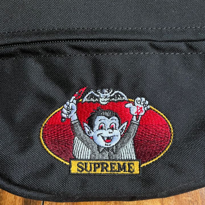 Supreme Vampire Boy Waist Bag BlackSupreme Vampire Boy Waist Bag