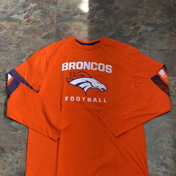 Nike Denver Broncos Shirt Women's Large Orange Long Sleeve