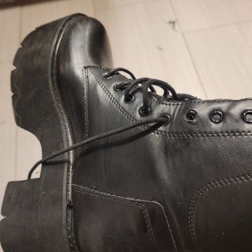 Kristina - Lace-up boots (Black)