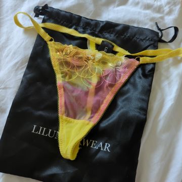 Lilunderwear - Panties (Yellow, Pink)
