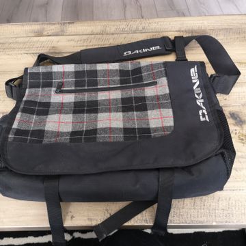 dakine - Laptop bags (Black, Red, Grey)