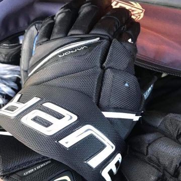 Bauer - Gloves (Black, Brown)