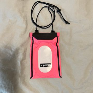 Supreme - Shoulder bags (Pink)