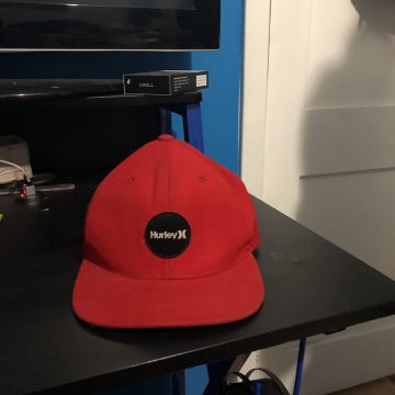 Hurley - Caps (Red)