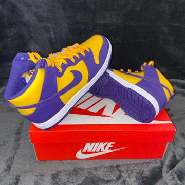 Nike - Sneakers (Yellow, Purple)