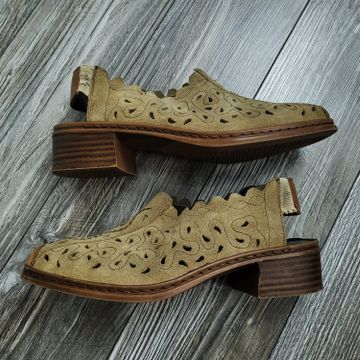 Rieker - Heeled sandals (Beige)