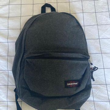 Eastpak  - Backpacks (Grey)
