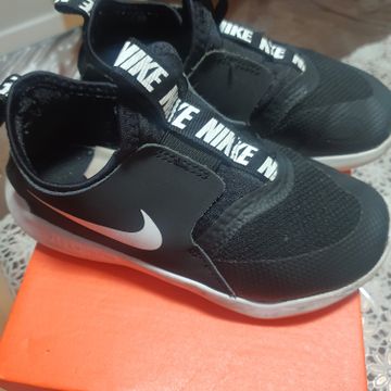 Nike - Slip-on shoes (Black)