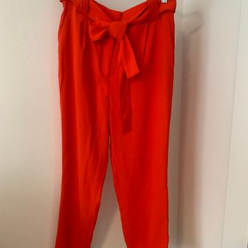 H&M  - Cropped pants & Chinos (Red)