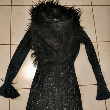Betsey Johnson  - Faux fur coats (Black)
