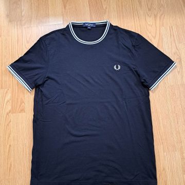 Fred Perry - Short sleeved T-shirts (White, Black, Blue)
