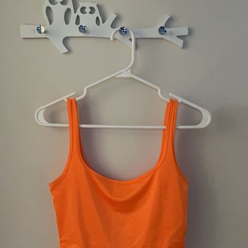 Inconnu - Off-the-shoulder tops (Orange)