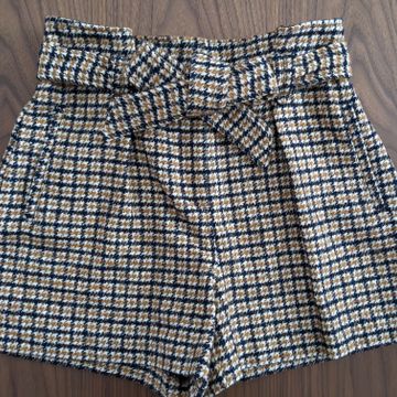 Sézane - Shorts taille haute (Blanc, Noir, Marron)