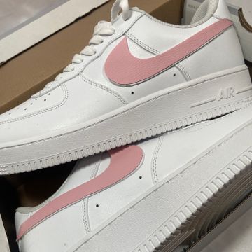 Nike - Sneakers (White, Pink)