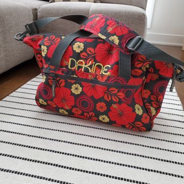 Dakine - Luggage & Suitcases (Red)
