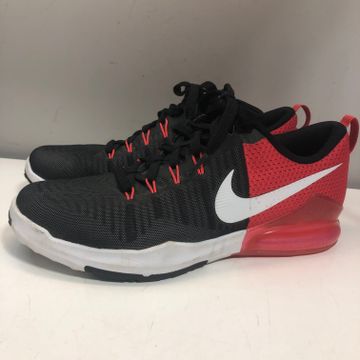 Nike - Trainers (White, Black, Red)
