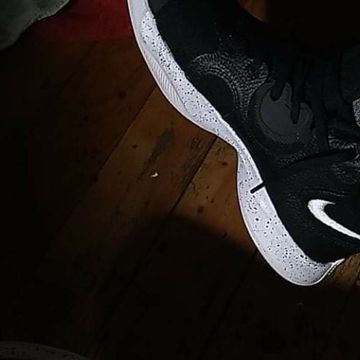 Nike - Indoor training (White, Black)