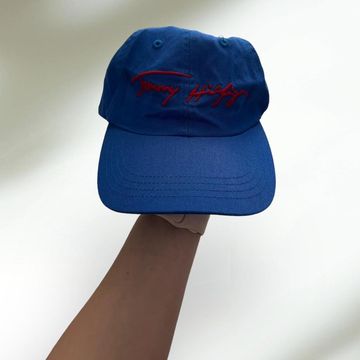 Tommy Hilfiger  - Caps (Blue, Red)