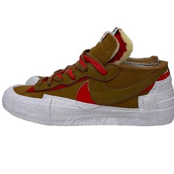 Nike - Sneakers (White, Brown, Red)