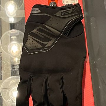 Five  - Gloves (Black)