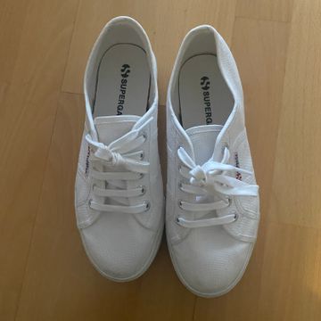 Superga - Sneakers (White)