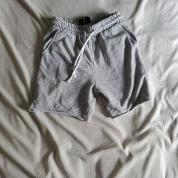 H&M - Long-waisted shorts (Grey)