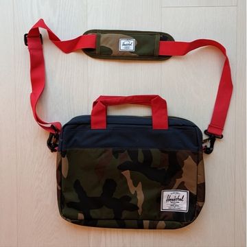 Herschel Supply Company - Laptop bags (Blue, Green, Red)