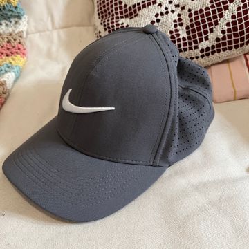 Nike - Caps (Grey)
